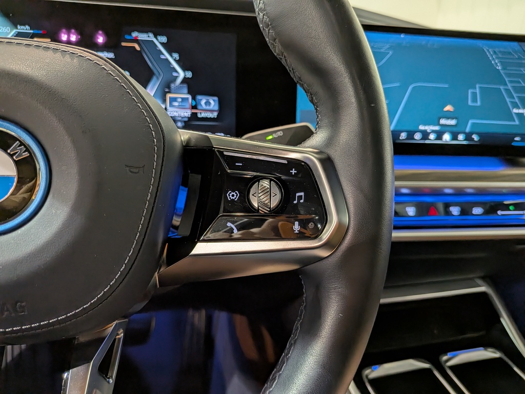 BMW i7 2023