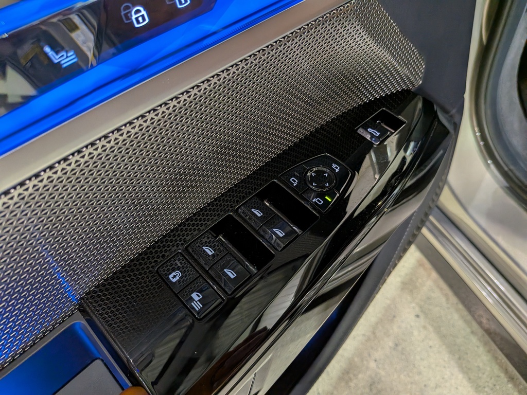 BMW i7 2023