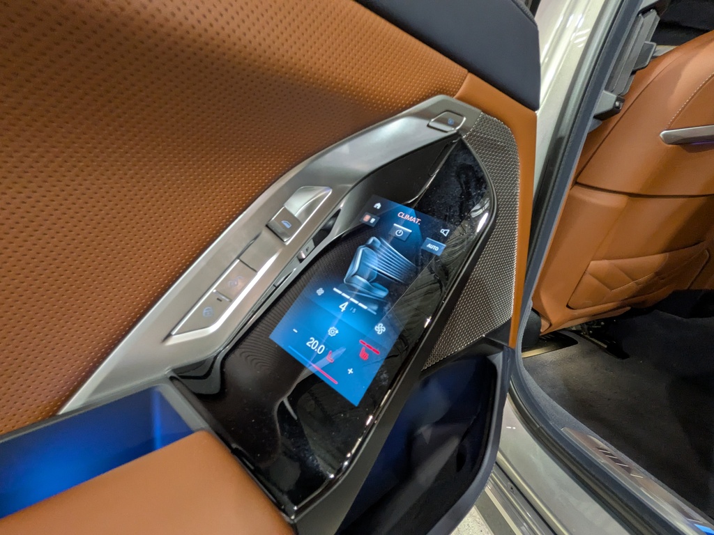BMW i7 2023