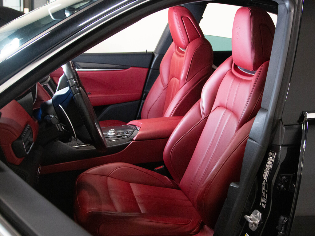 2018 Maserati Levante S GranSport, 多伦多, 全款车