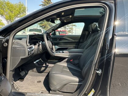 2024 Cadillac LYRIQ in Calgary | Kaizen Auto - 1GYKPRRL3RZ141556
