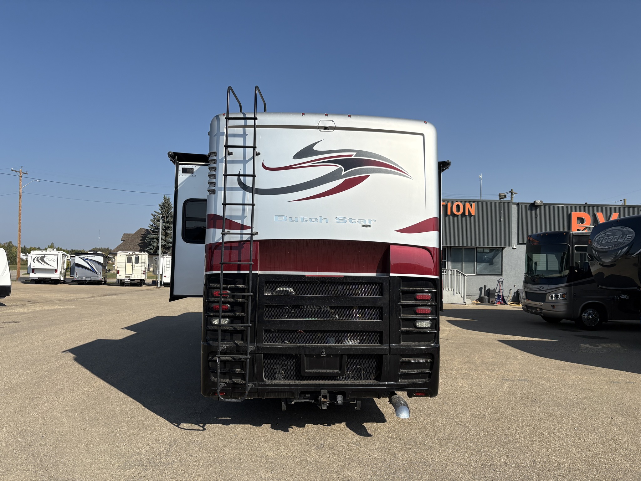 2011 Newmar Dutch Star