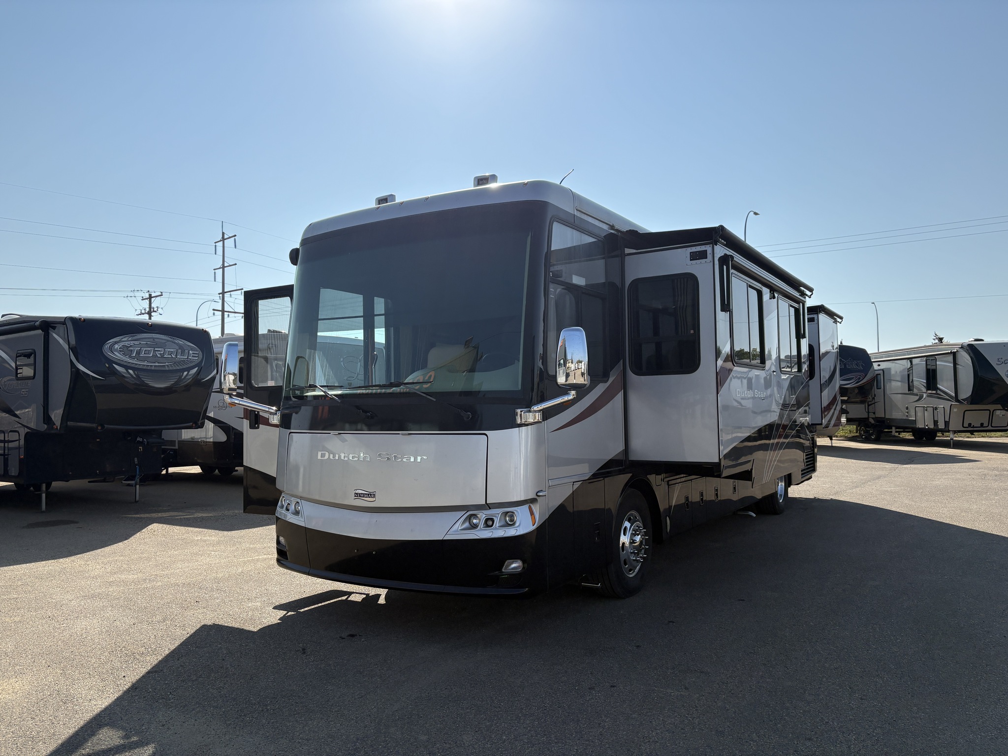 2011 Newmar Dutch Star