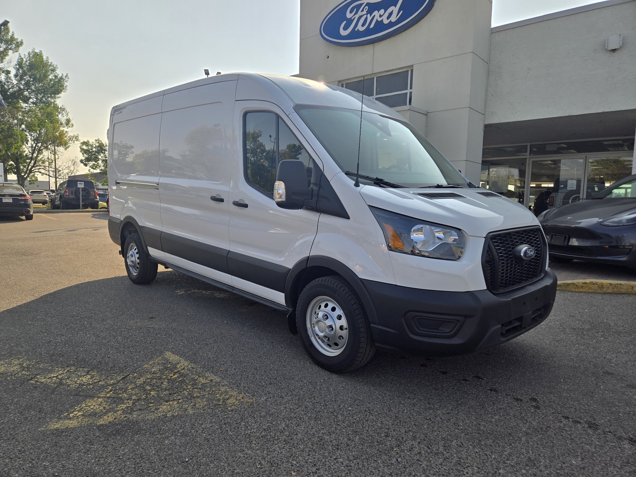 2025 Ford Transit Cargo Van