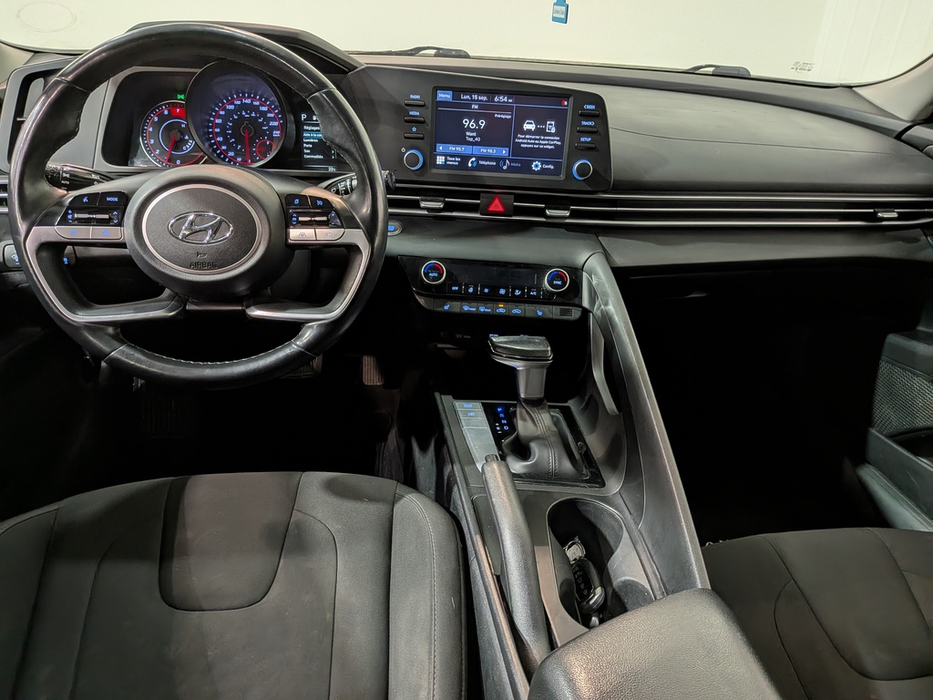 Hyundai Elantra 2022 Hyundai Elantra 2022