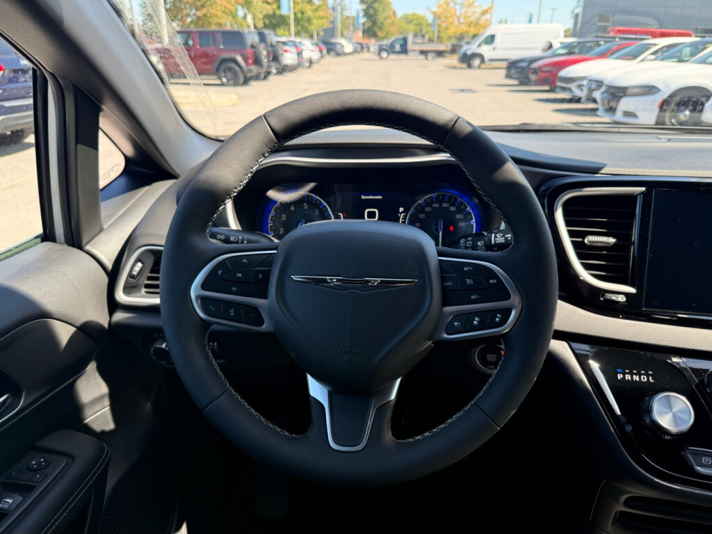 2026 Chrysler Pacifica