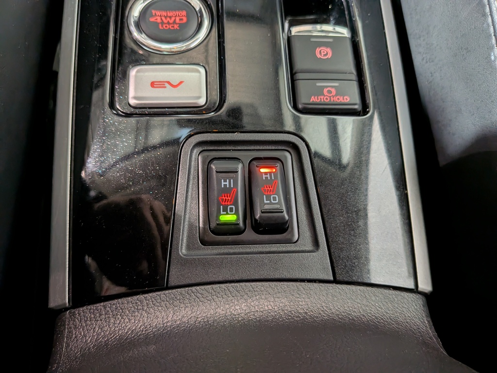 Mitsubishi Outlander PHEV 2020 Mitsubishi Outlander PHEV 2020