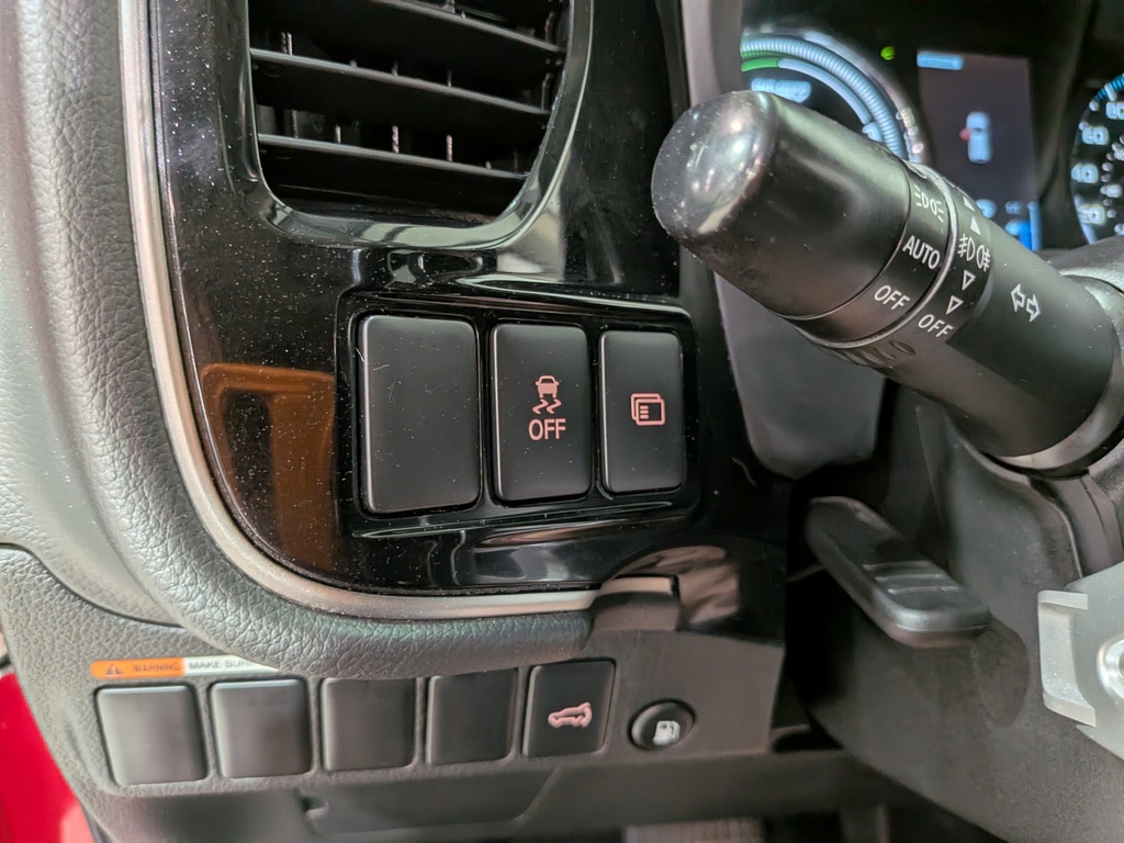 Mitsubishi Outlander PHEV 2020 Mitsubishi Outlander PHEV 2020