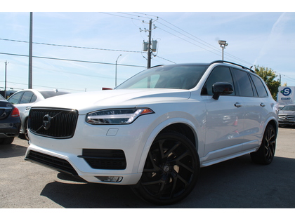 White 2018 Volvo XC90 T6 Momentum AWD SUV / Crossover All-Wheel Drive Automatic