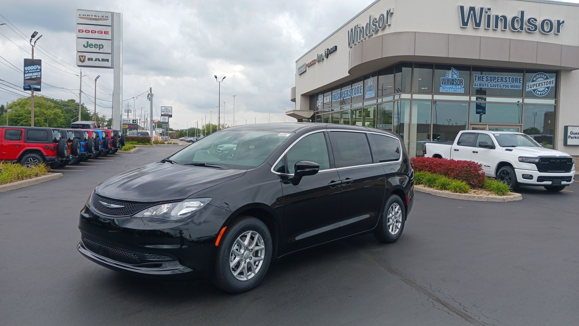 2026 Chrysler Grand Caravan