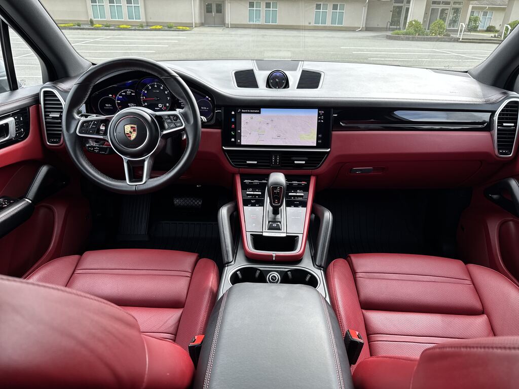 2022 Porsche Cayenne Clean carfax, with factory warranty; excellent con, 温哥华, 全款车