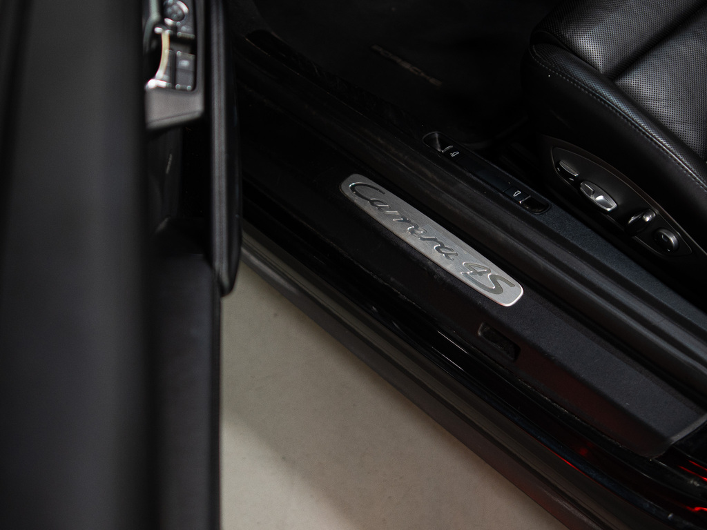 2014 Porsche 911 Carrera 4S, Toronto, Cash