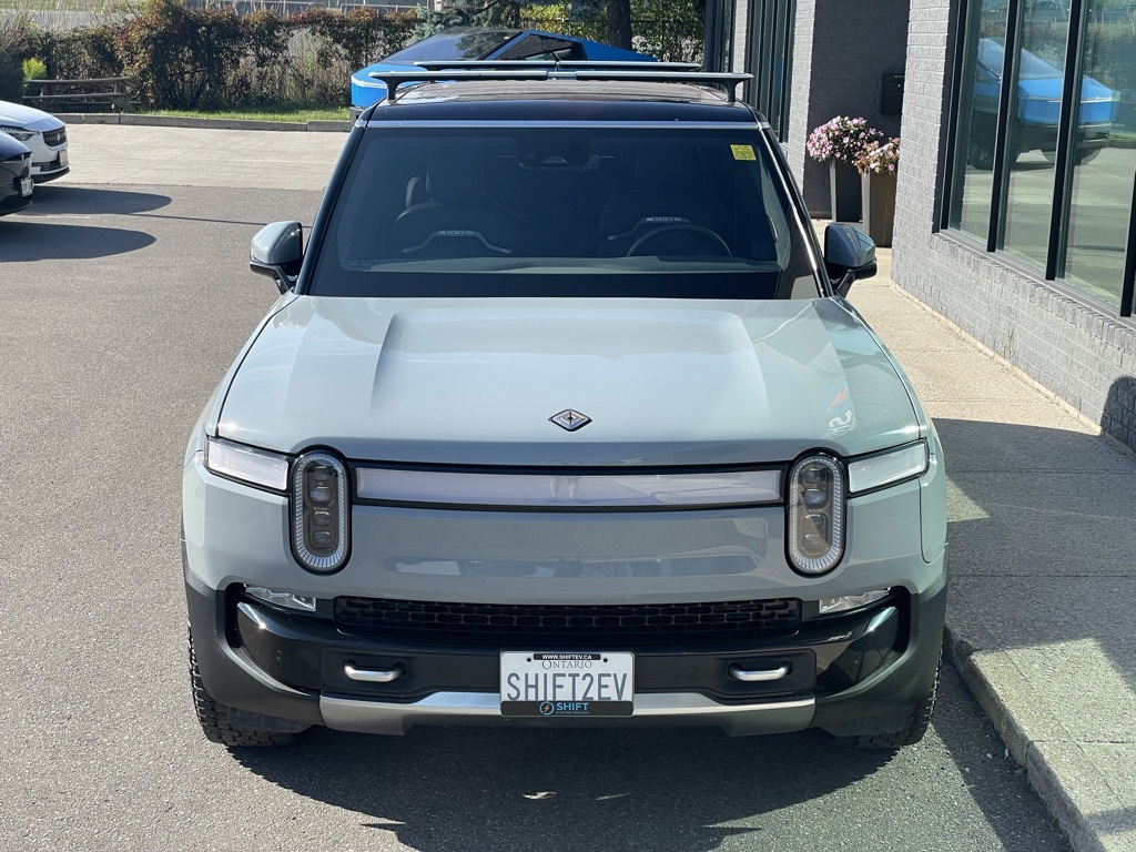 2024 Rivian R1S