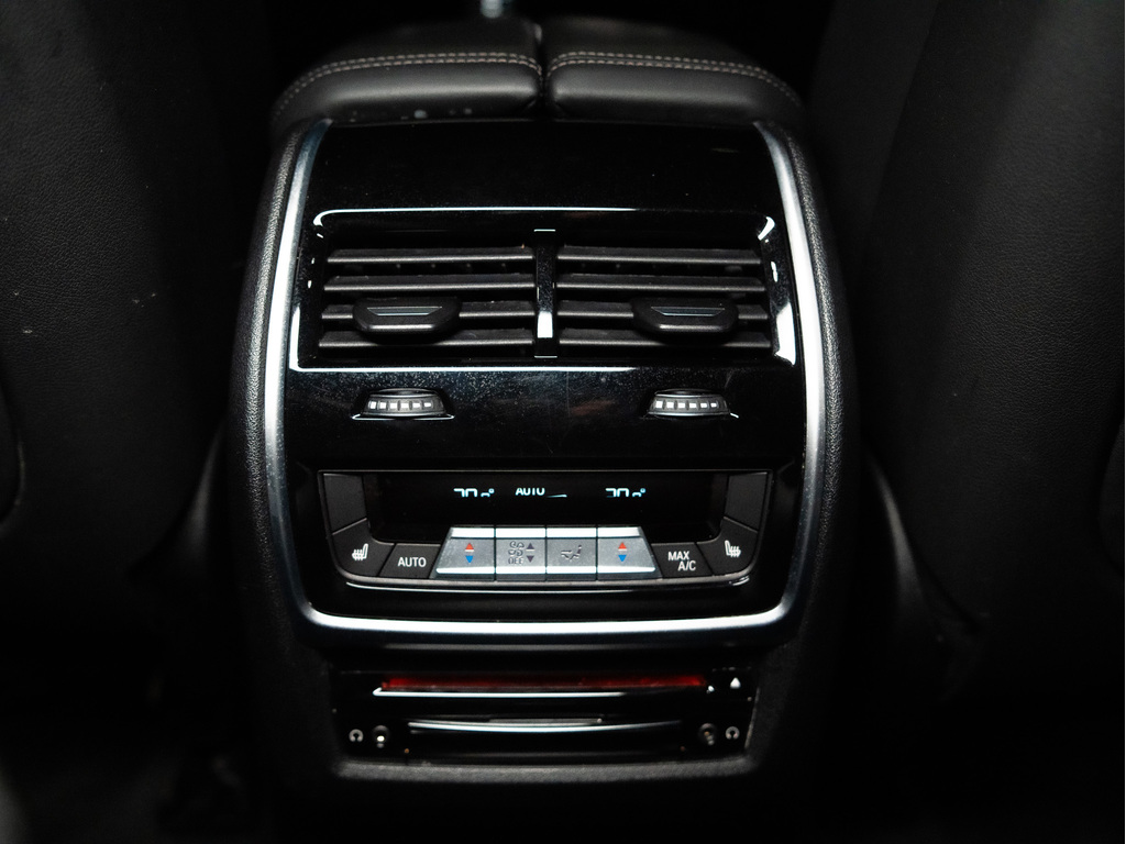 2020 BMW X7 M50i, Toronto, Cash