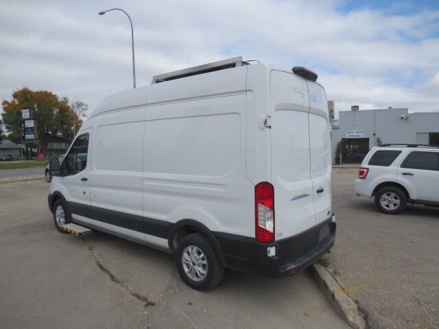 2022 Ford E-Transit Cargo Van