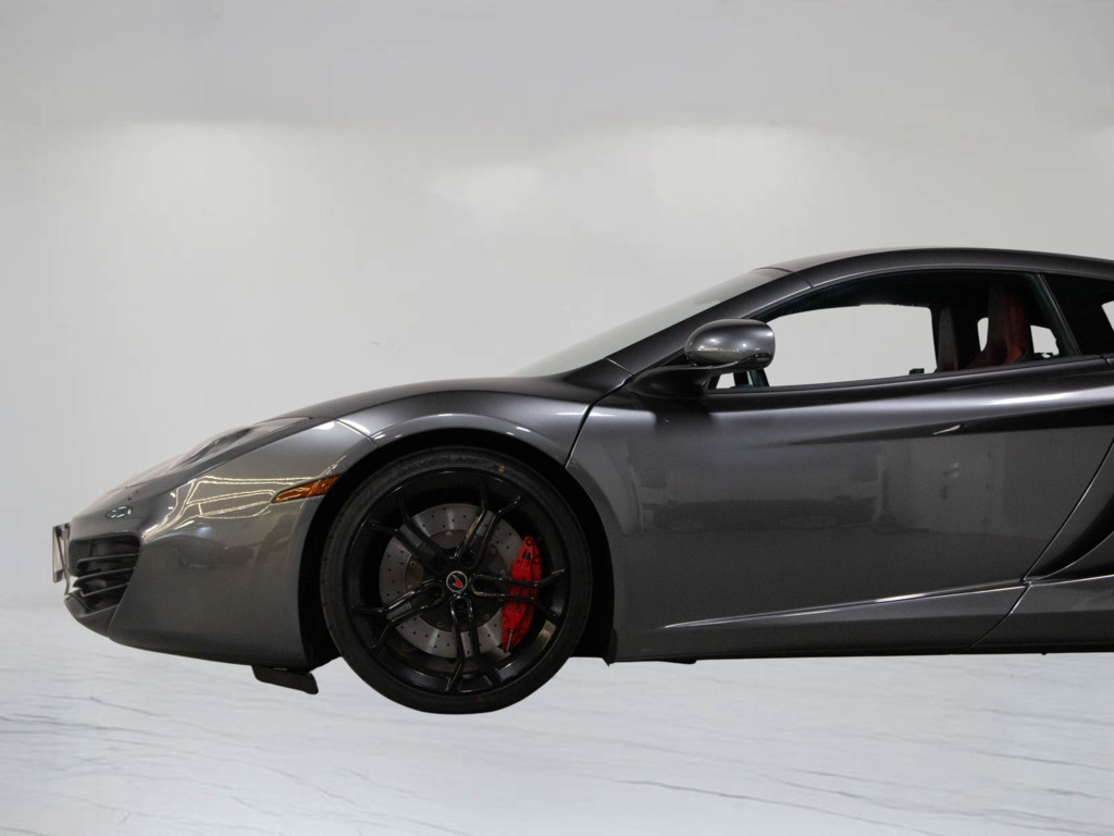 2012 Mclaren MP4-12C MERIDIAN DSP   NAV   RED INTERIOR   592 HORSEPOWER, Toronto, Cash