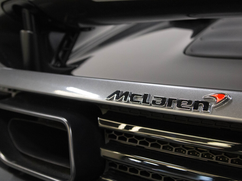 2012 Mclaren MP4-12C MERIDIAN DSP   NAV   RED INTERIOR   592 HORSEPOWER, Toronto, Cash