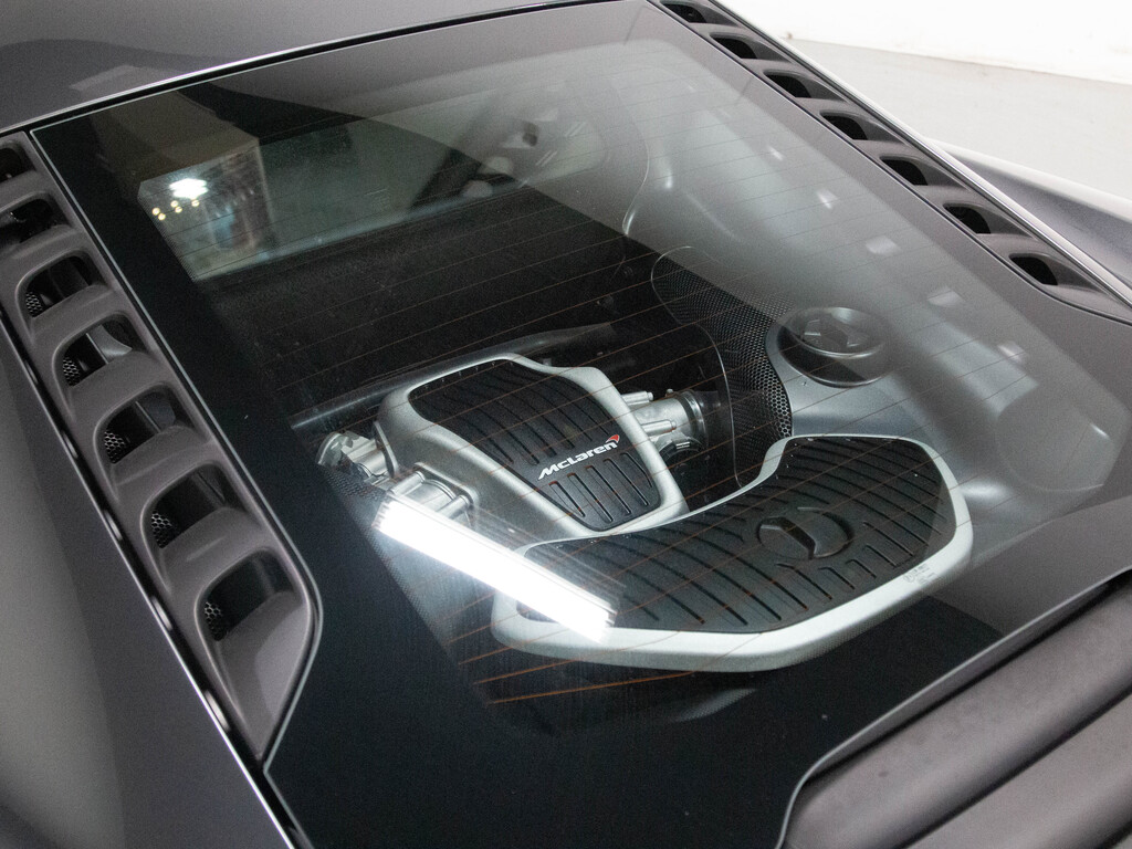 2012 Mclaren MP4-12C MERIDIAN DSP   NAV   RED INTERIOR   592 HORSEPOWER, Toronto, Cash