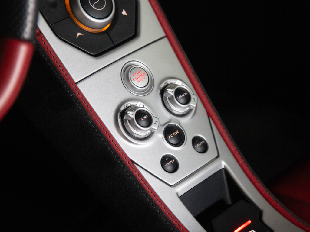 2012 Mclaren MP4-12C MERIDIAN DSP   NAV   RED INTERIOR   592 HORSEPOWER, Toronto, Cash