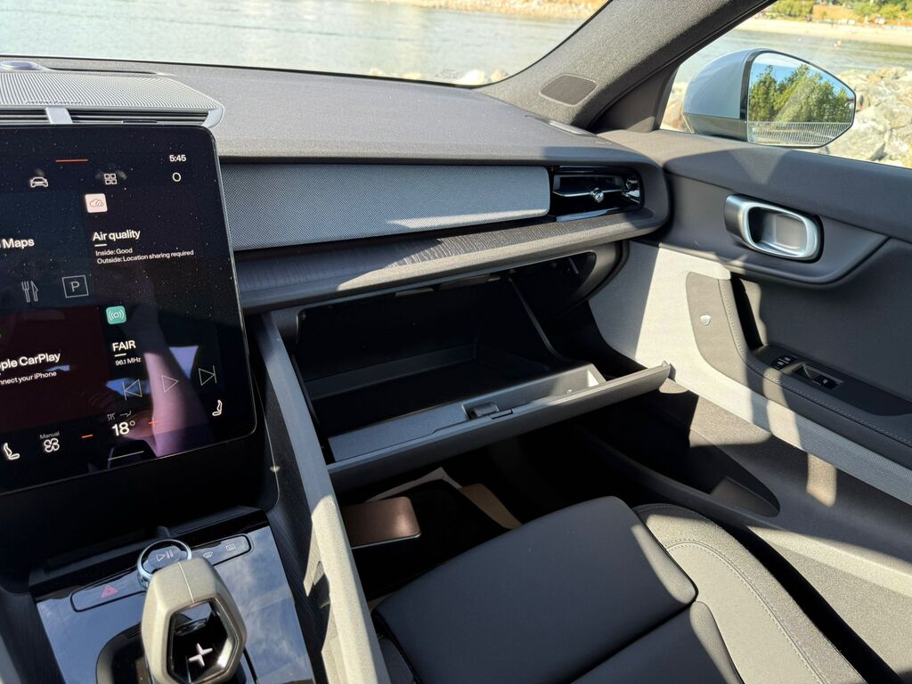 2024 Polestar 2 CPO unlimited kms or Winter pkg, 5.99 96 months, 温哥华, 全款车