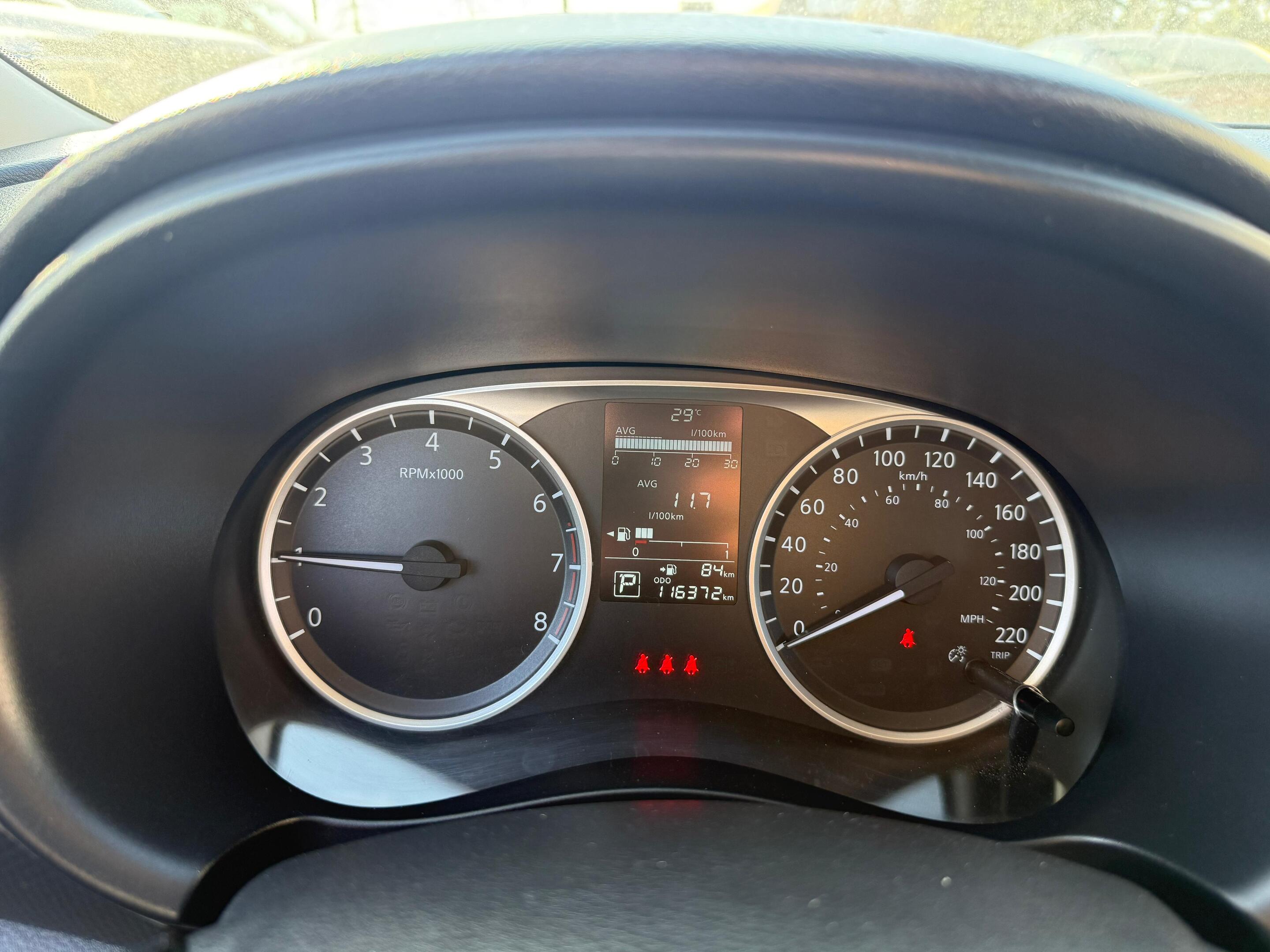 2022 Nissan Kicks — view 12