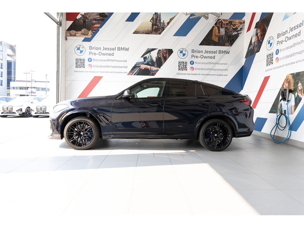 2021 BMW X6 M Competition, Vancouver, Cash