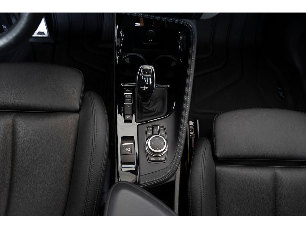 2021 BMW X1 xDrive28i, 温哥华, 全款车