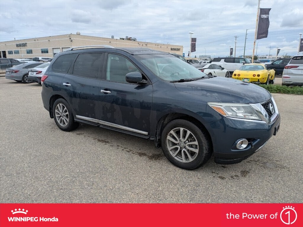 2015 Nissan Pathfinder 4WD 4dr S