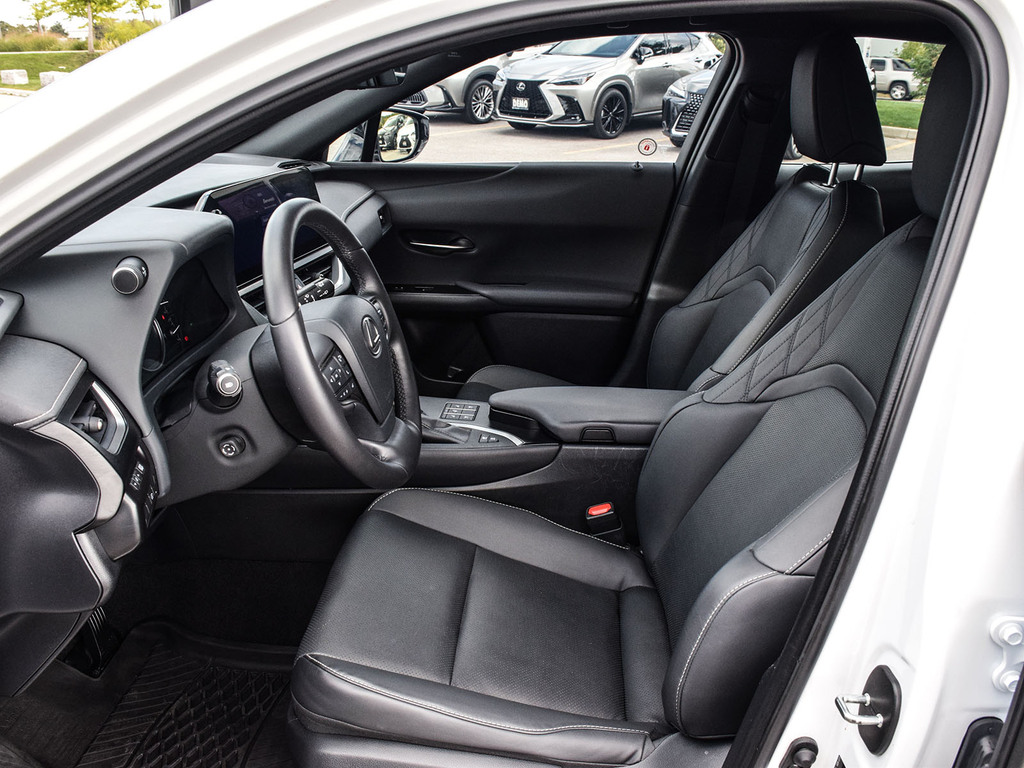 2023 Lexus UX 250h UX 250h, 多伦多, 全款车