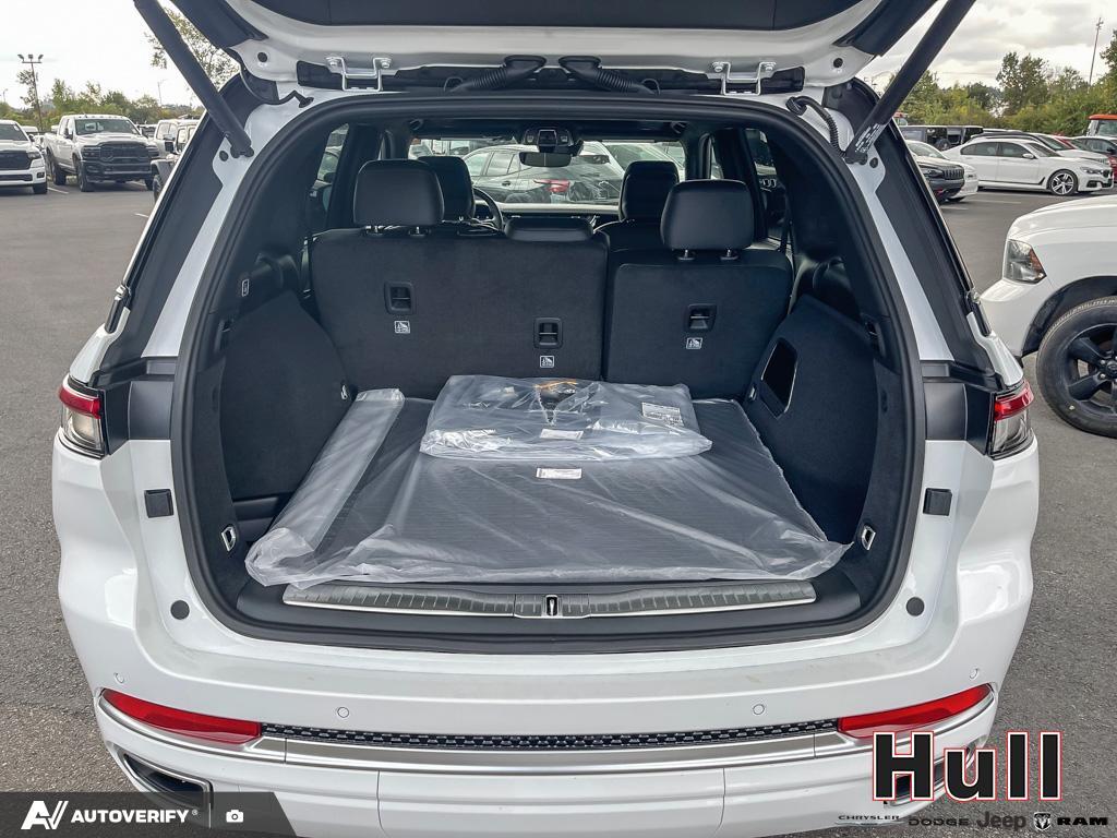 2025 Jeep Grand Cherokee Summit Reserve, Toronto, Cash