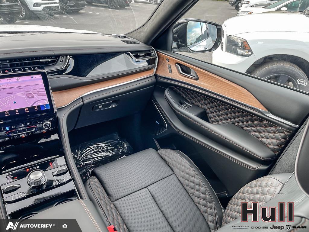 2025 Jeep Grand Cherokee Summit Reserve, Toronto, Cash