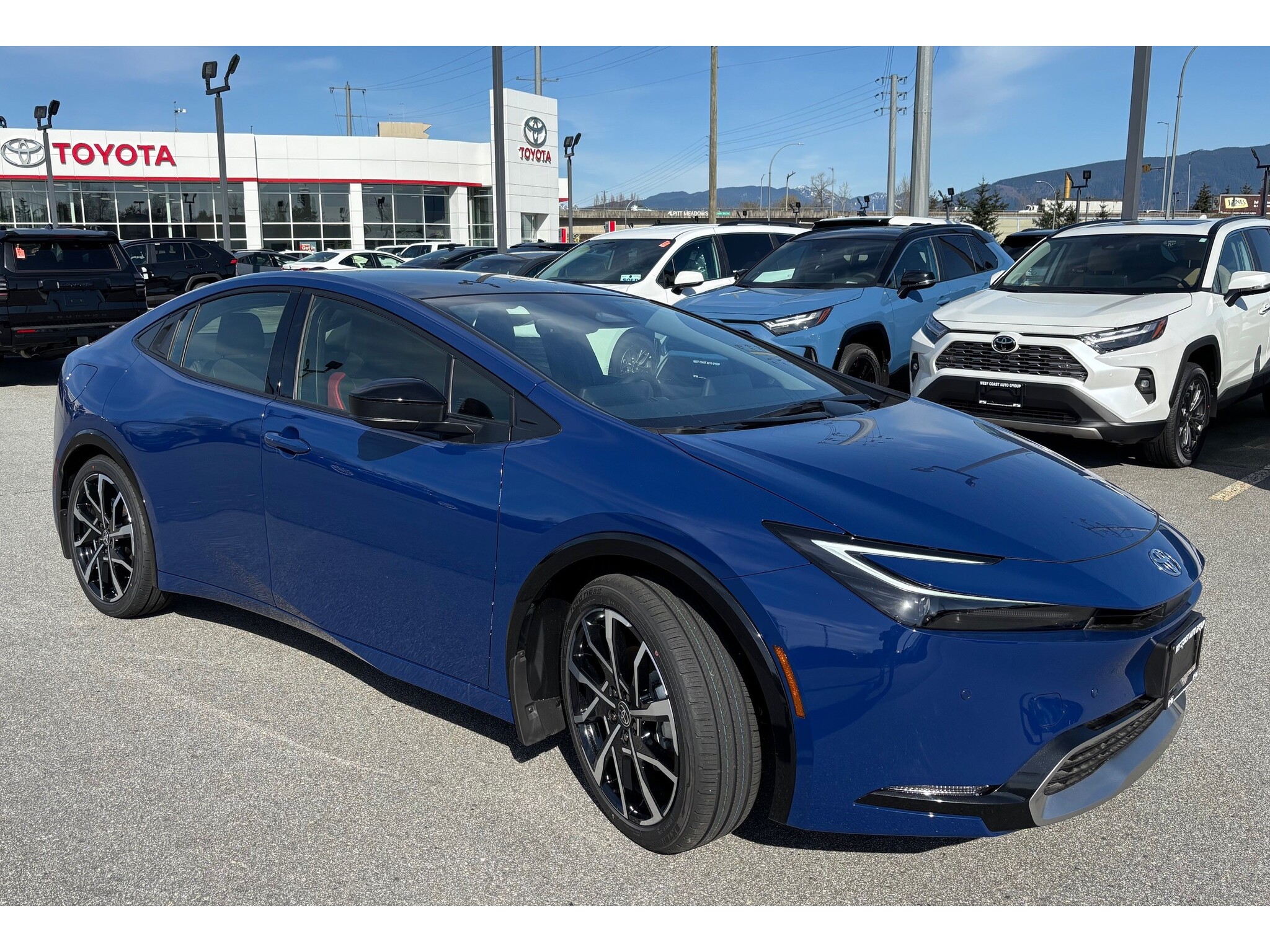 2026 Toyota PRIUS PLUG IN