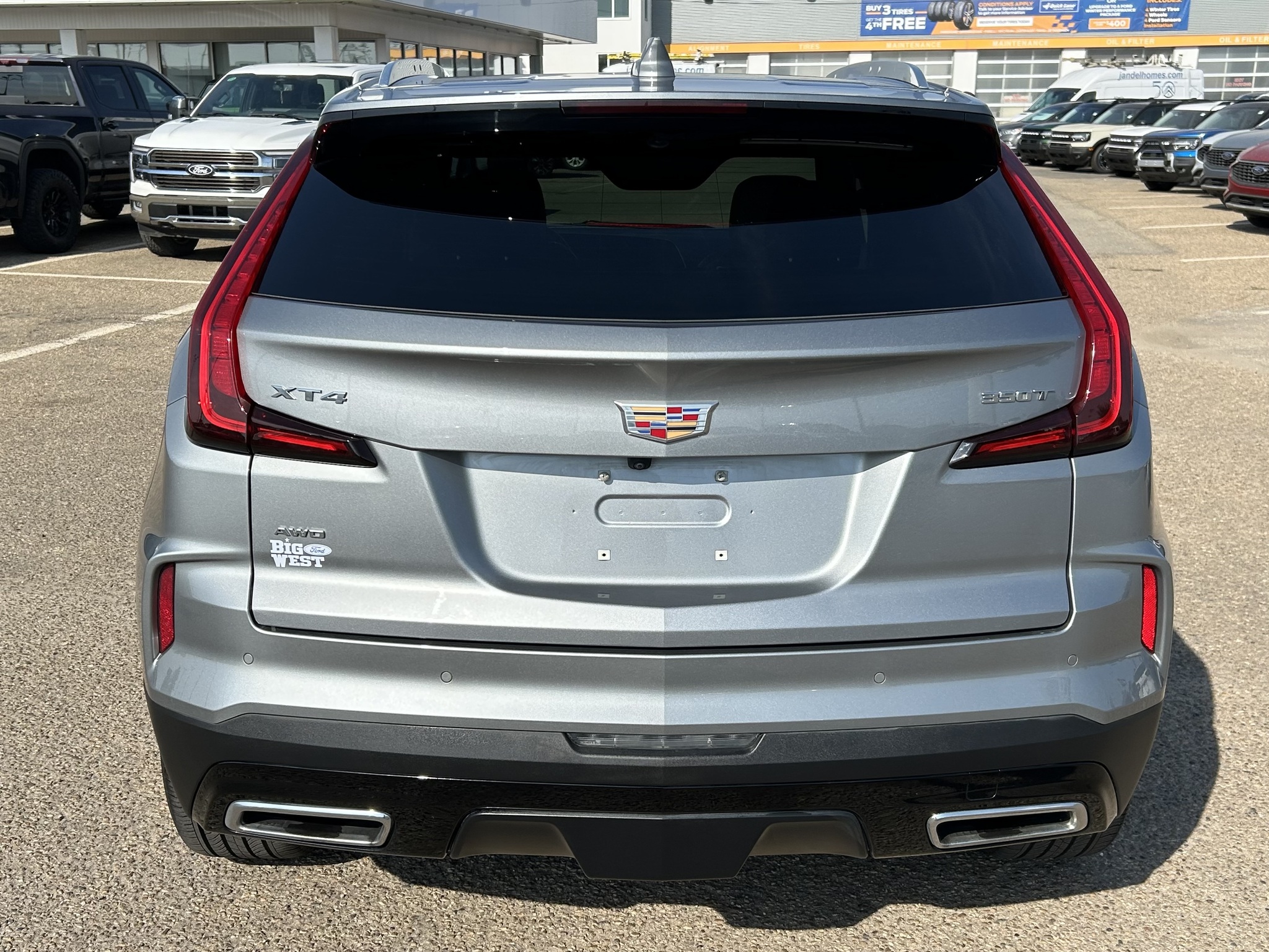 2024 Cadillac XT4