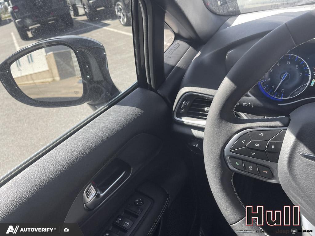 2026 Chrysler Grand Caravan SXT, Toronto, Cash