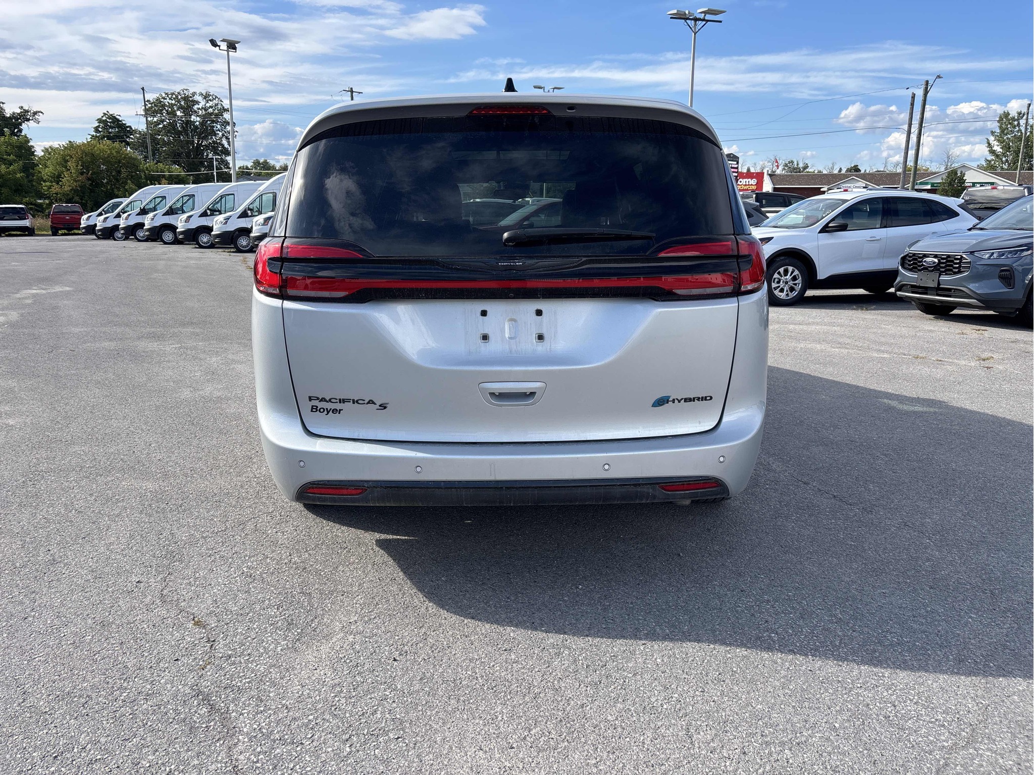 2023 Chrysler Pacifica Hybrid
