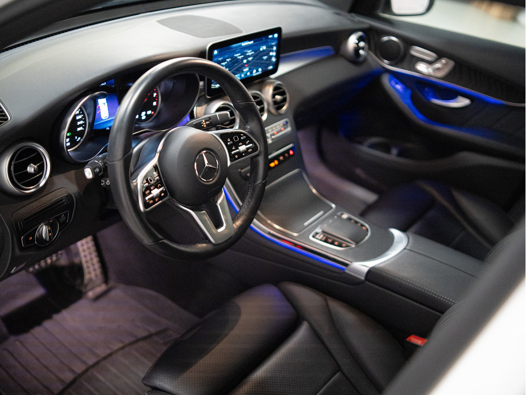 2022 Mercedes-Benz GLC 300 4MATIC, Toronto, Cash