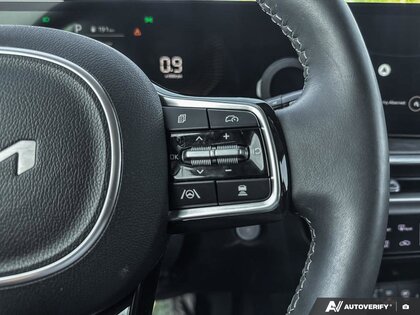 used 2025 Kia Sorento car, priced at $45,979