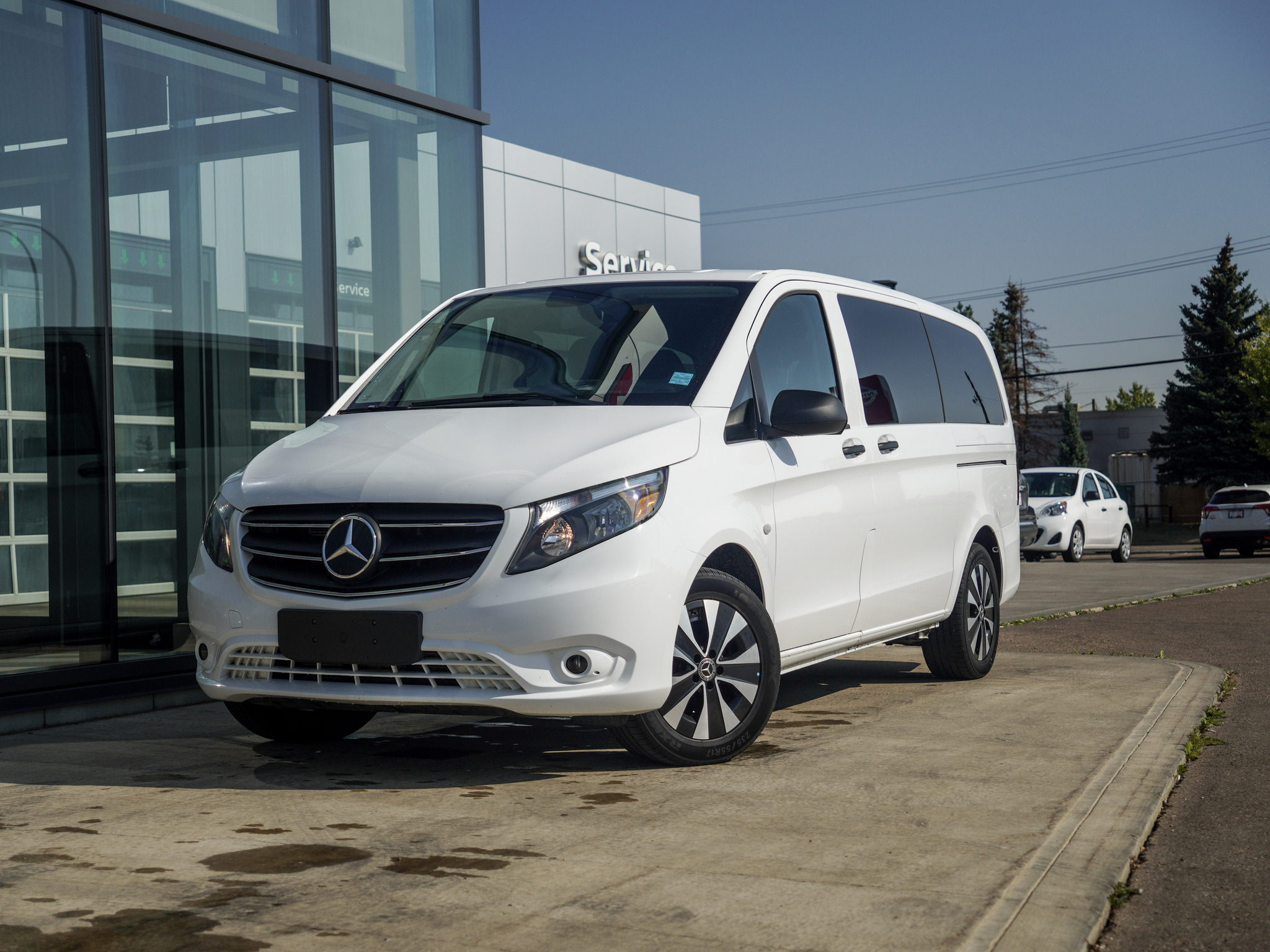 2022 Mercedes-Benz Metris Passenger Van