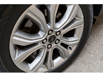 used 2023 Ford Edge car, priced at $32,588