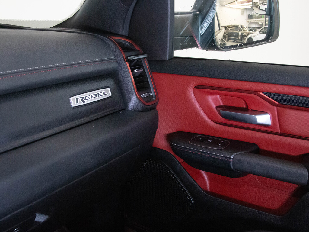2019 RAM 1500 Rebel, Toronto, Cash