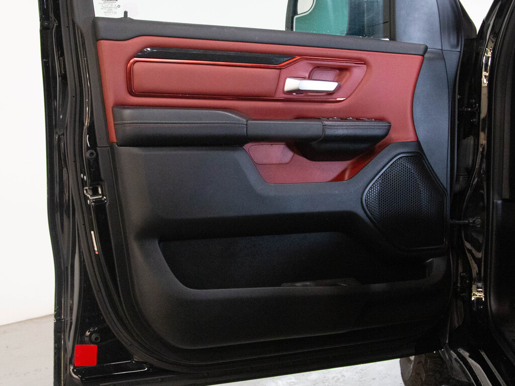 2019 RAM 1500 Rebel, Toronto, Cash