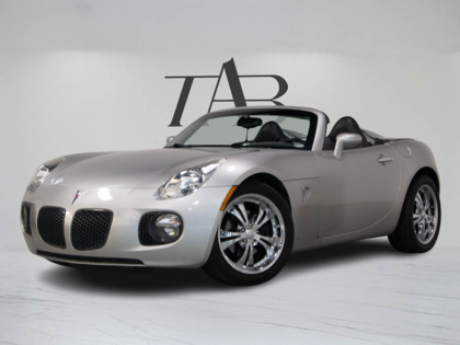 used 2007 Pontiac Solstice car, priced at $15,900