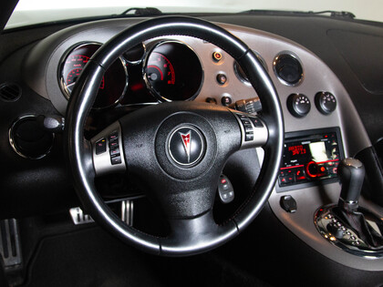 used 2007 Pontiac Solstice car, priced at $15,900