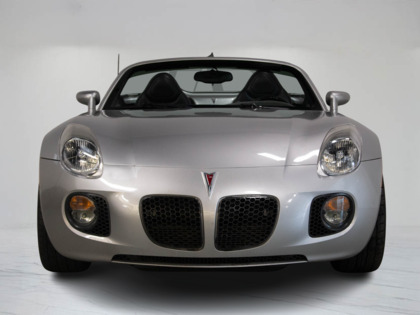 used 2007 Pontiac Solstice car, priced at $15,900
