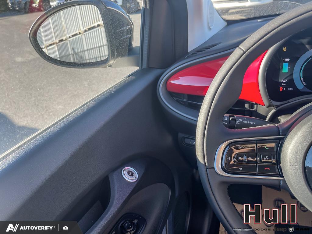 2025 Fiat 500e BEV RED, Toronto, Cash