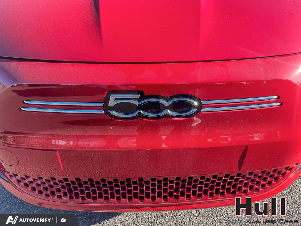 2025 Fiat 500e BEV RED, Toronto, Cash
