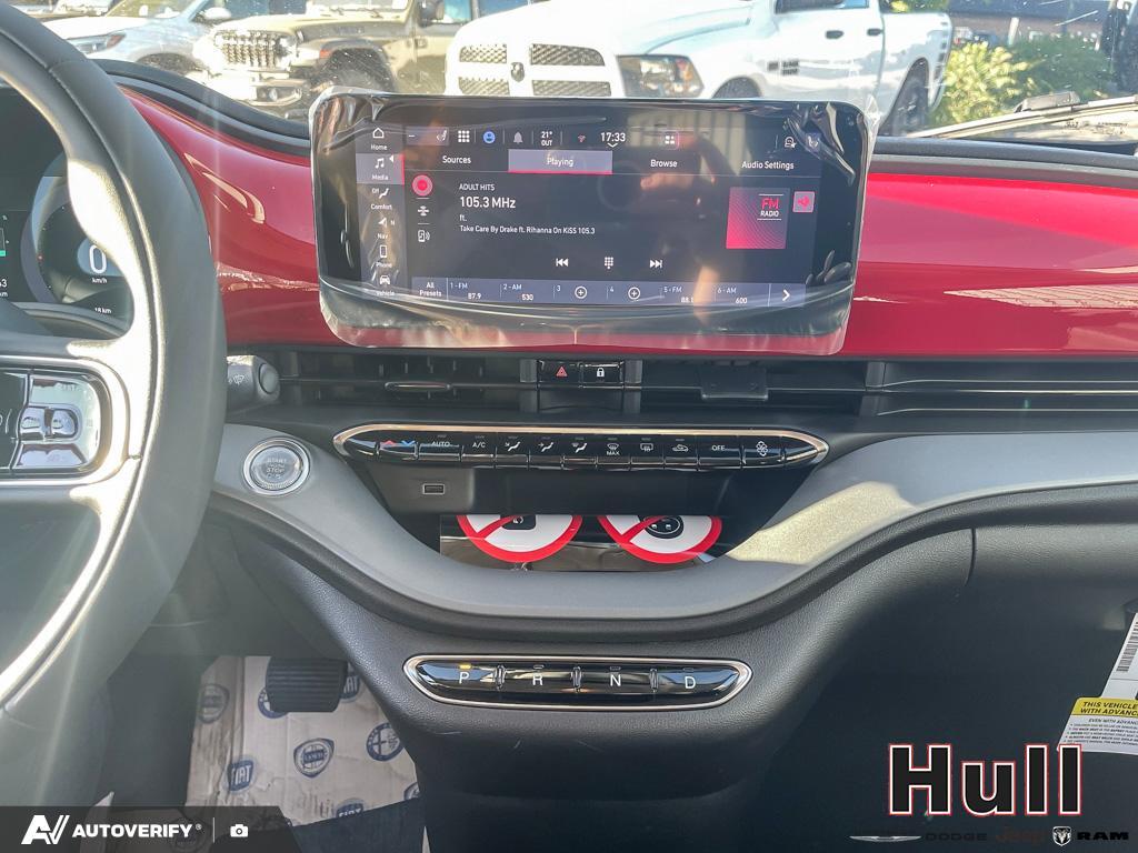 2025 Fiat 500e BEV RED, Toronto, Cash