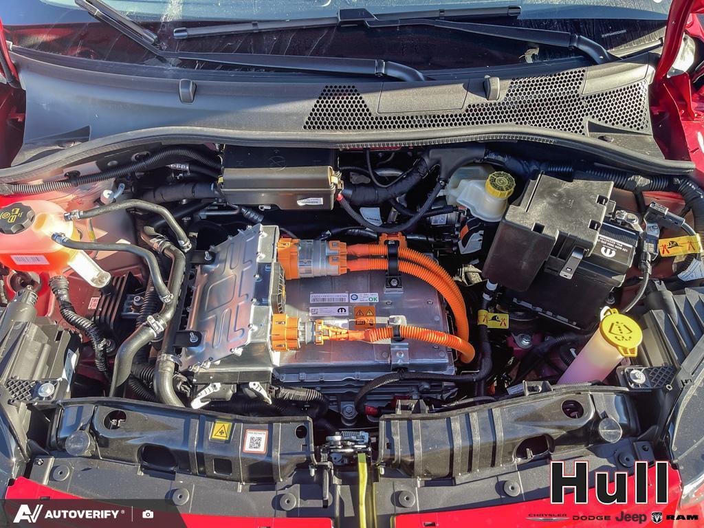 2025 Fiat 500e BEV RED, Toronto, Cash