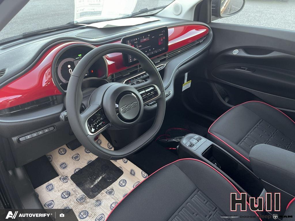 2025 Fiat 500e BEV RED, Toronto, Cash