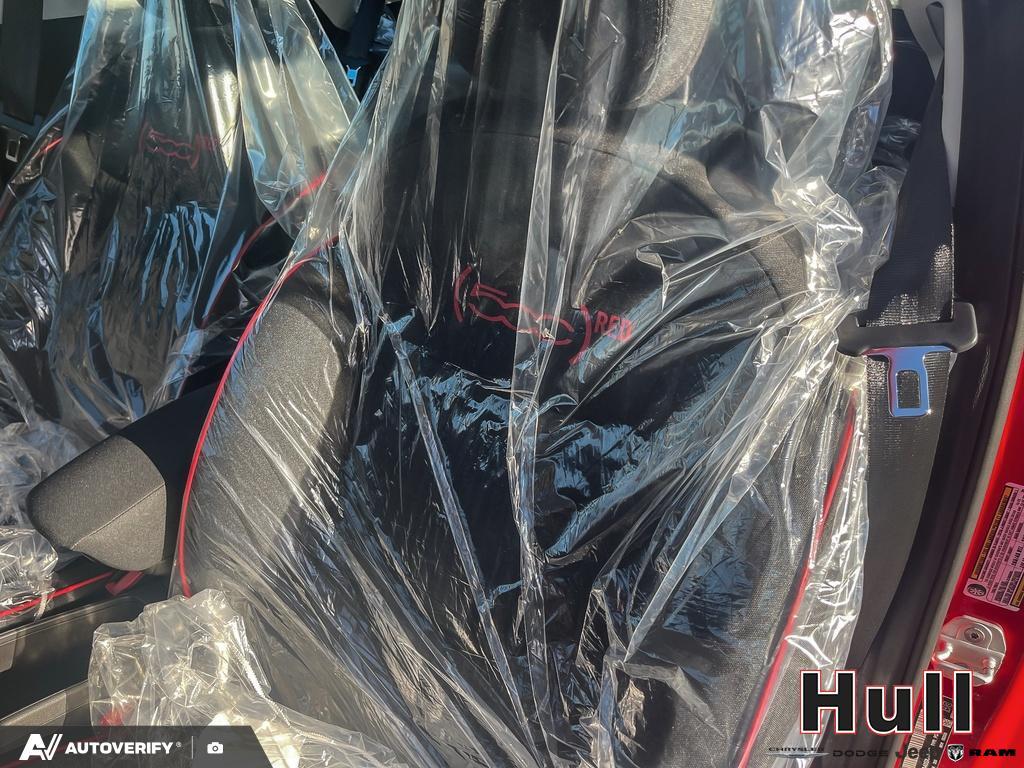 2025 Fiat 500e BEV RED, Toronto, Cash